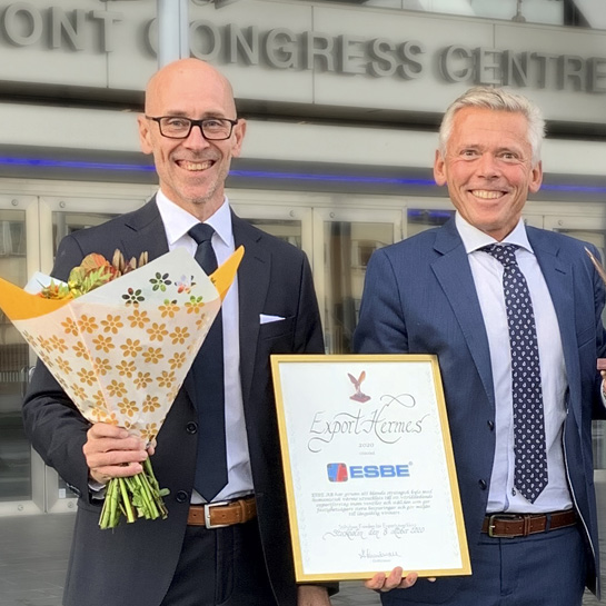 Jörgen Thelin och Pter Cerny (VD) på ESBE mottagare av Export Hermes 2020